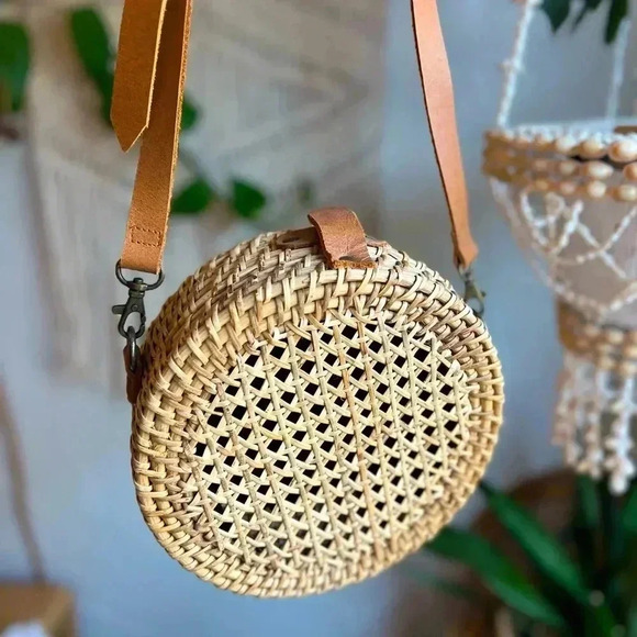 Handbags - Woven Rattan Crossbody Bag - Boho Round Straw Purse